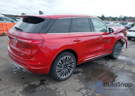 2020 Lincoln Corsair Reserve z USA, uszkodzony, nr VIN 5LMCJ2DH3LUL22658